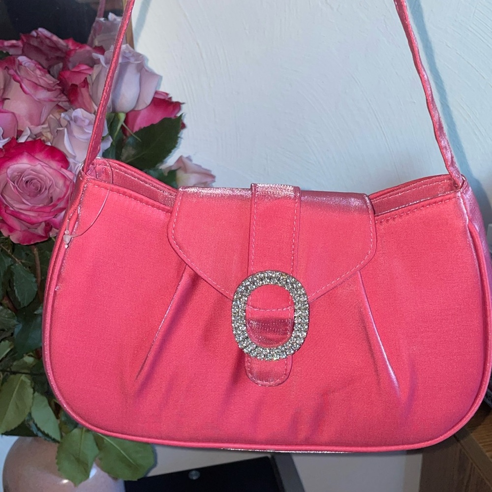 La regale new pink extravagant outing purse 👛